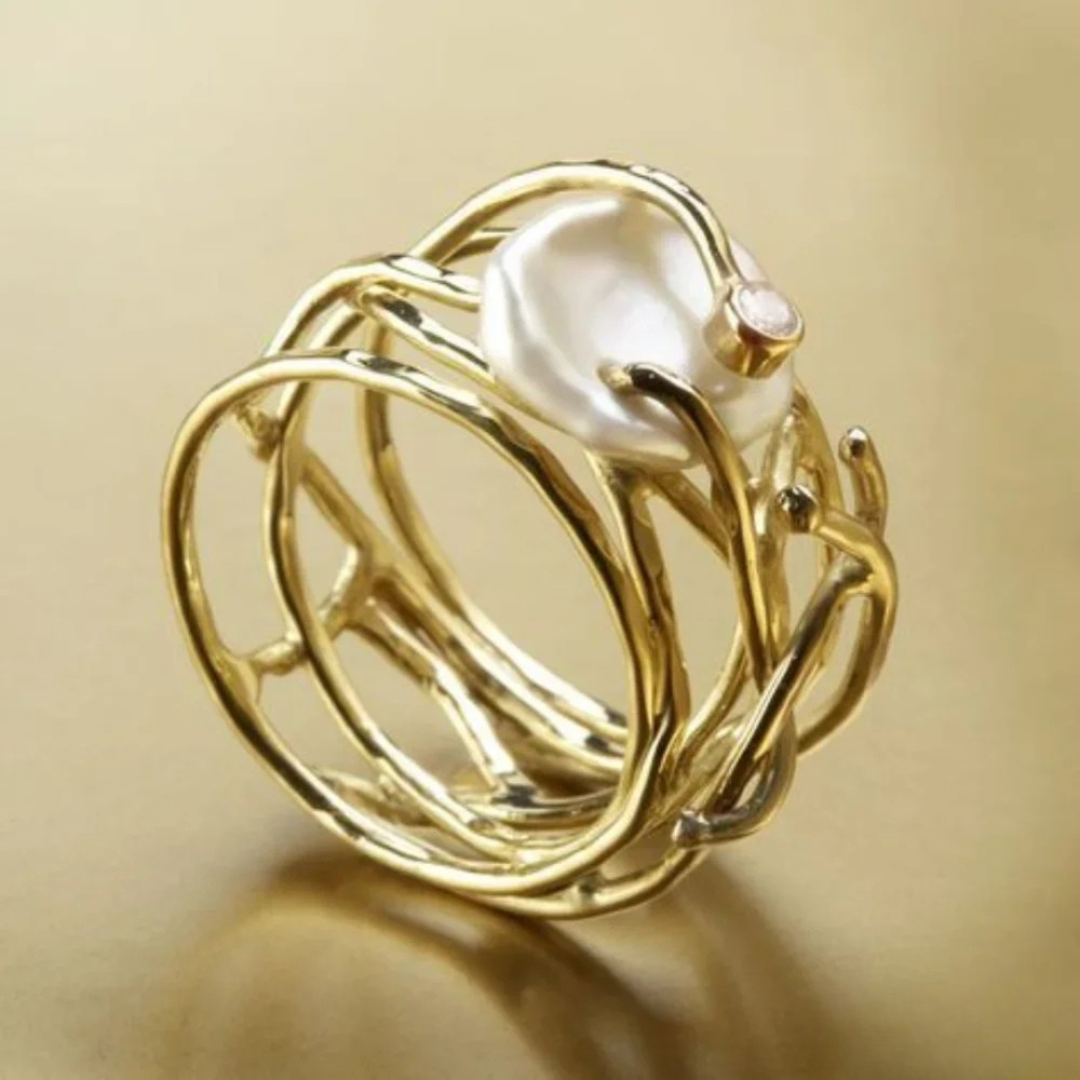 Lunara™ | Fine Vintage Gold Pearl Ring for Ladies