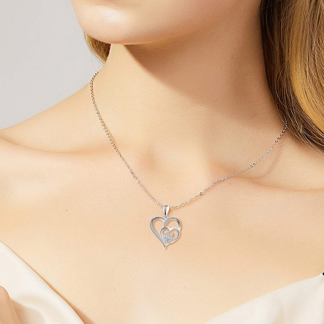 Inolt™ | Paw & Heart Necklace in Silver