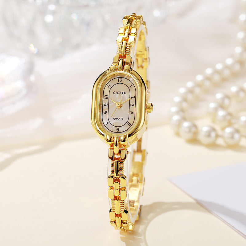 Alira™ | 18K Gold Moment Watch